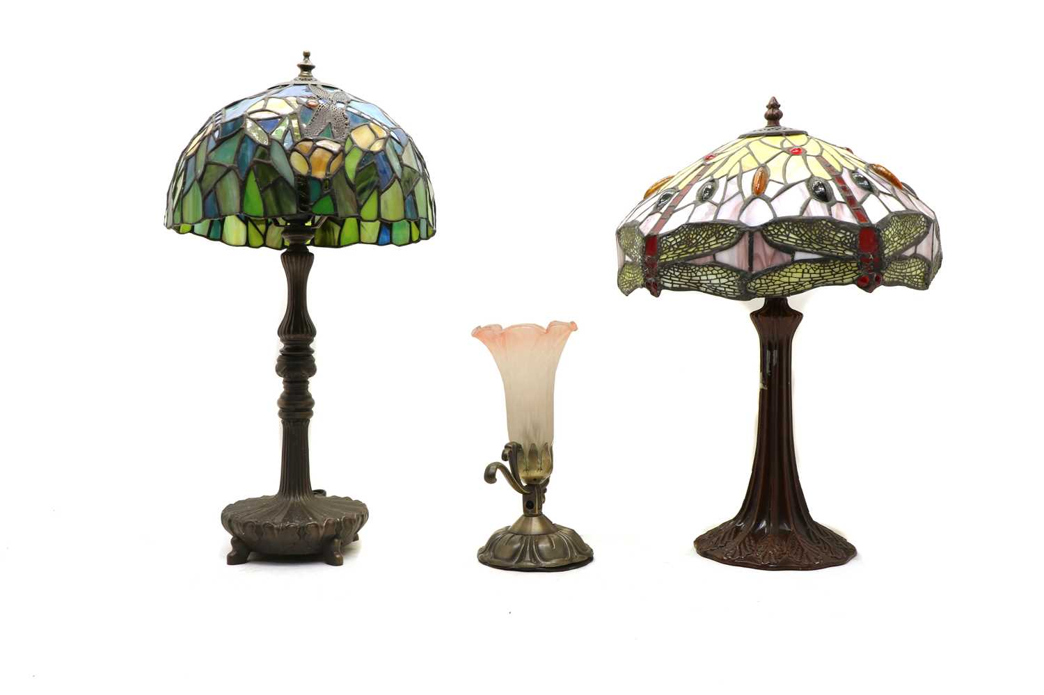Lot 320 - A Tiffany style table lamp