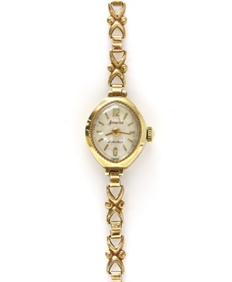 Lot 297 - A ladies' 9ct gold Accurist mechanical bracelet watch