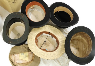 Lot 250 - A collection of six various hats