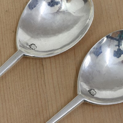 Lot 315 - A pair of Charles I seal-top spoons