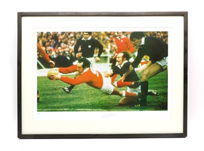 Lot 348A - Rugby interest: A limited edition signed photo of Gareth Edwards