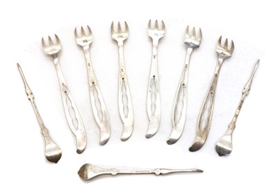 Lot 85 - A set of six sterling silver hors d'oeuvres forks