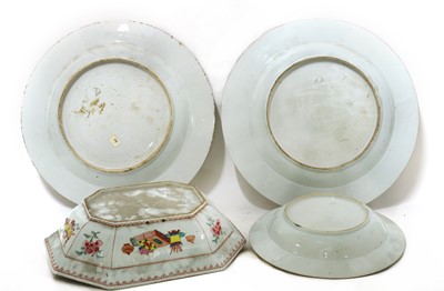 Lot 346 - A Chinese export famille rose charger