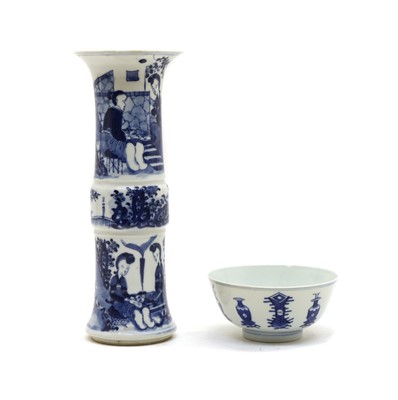 Lot 277 - A Chinese blue and white gu vase