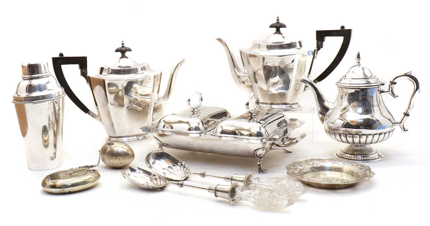 Lot 40 - A collection of silver plated items
