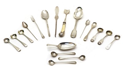 Lot 38 - A small group of flatware items
