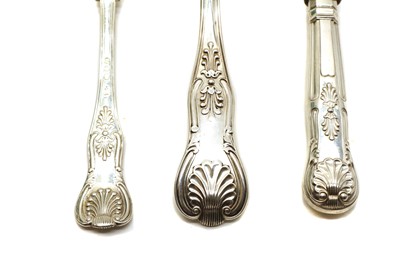 Lot 37 - A small collection of silver King's pattern flatware