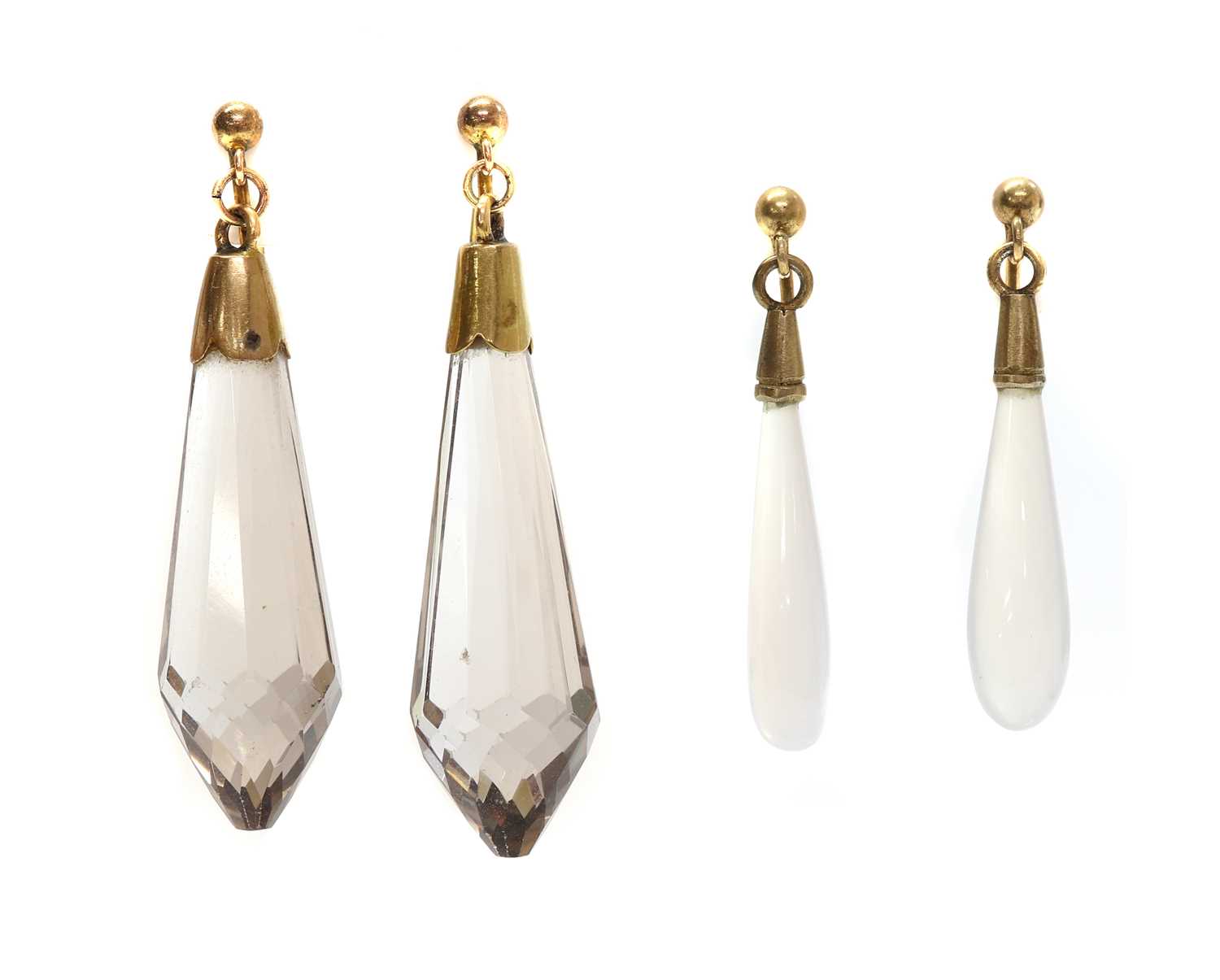 Lot 129 - Two pairs of Victorian drop earrings