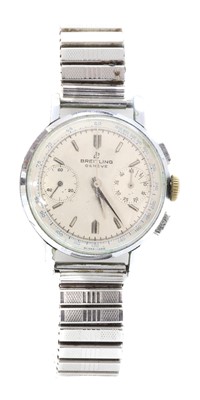 Lot 479 - A gentlemen's stainless steel and chrome plated Breitling chronograph watch, c.1950