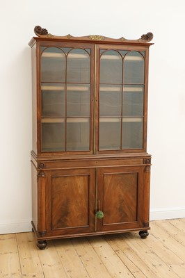 Lot 334 - A Regency mahogany bookcase