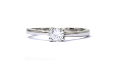 Lot 73 - A 9ct white gold single stone diamond ring