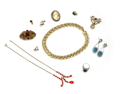 Lot 235 - A quantity of jewellery