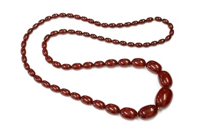 Lot 36 - A cherry coloured Bakelite bead necklace