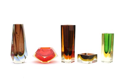 Lot 205 - A collection of Murano glass items