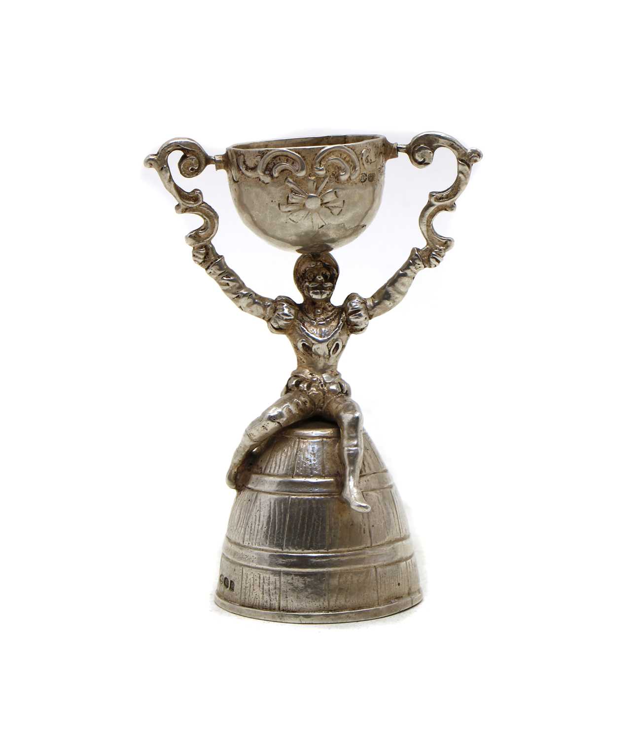 Lot 7 - A Continental sterling silver wager cup