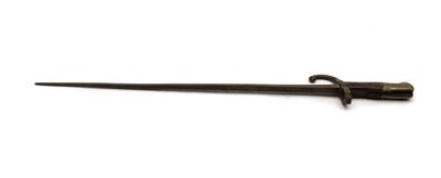 Lot 20 - A 19th century French Gras rifle bayonet