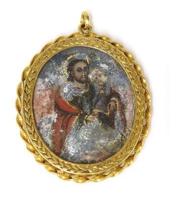 Lot 49 - A gold South American or Spanish oval reliquary pendant