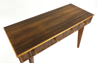 Lot 442 - A walnut dressing table