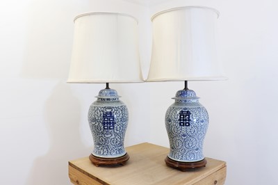Lot 190 - A near pair of large Chinese porcelain vase table lamps