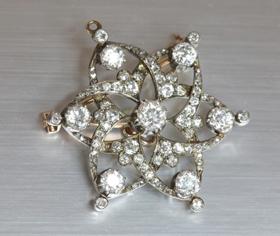 Lot 86 - A Victorian diamond star brooch