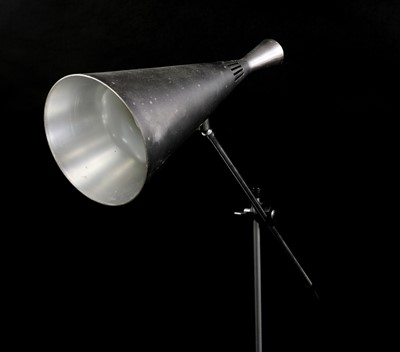 Lot 635 - An adjustable standard lamp