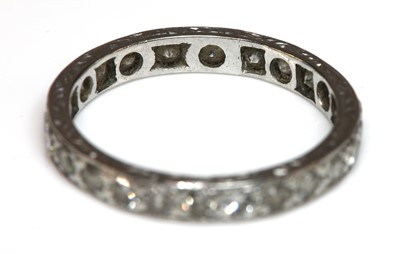Lot 183 - A diamond set full eternity ring