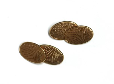 Lot 442 - A pair of 9ct gold cufflinks