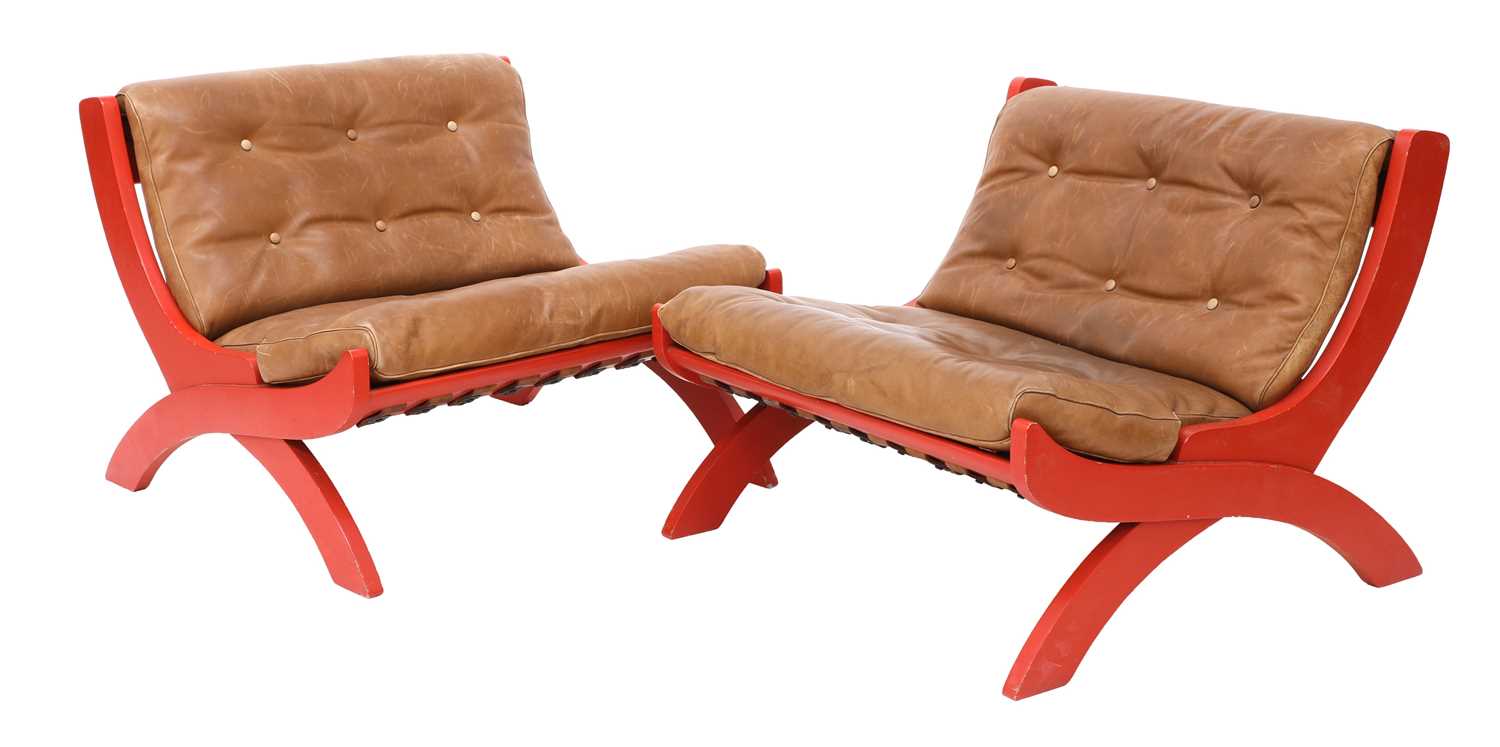 Lot 490 - A pair of 'CP1' lounge chairs