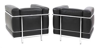 Lot 516 - A pair of leather 'LC2' armchairs