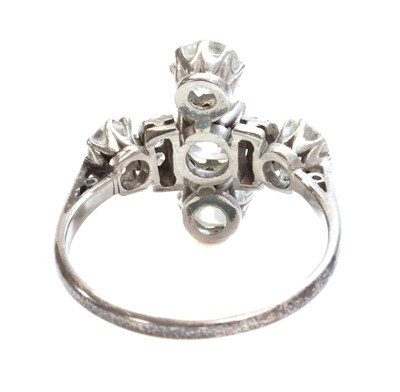 Lot 90 - A five stone diamond cruciform ring