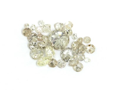 Lot 339 - A quantity of unmounted diamonds