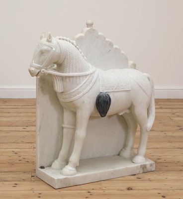 Lot 400 - A large Mughal-style carved marble horse