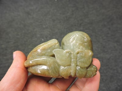 Lot 79 - Two Chinese jade carvings