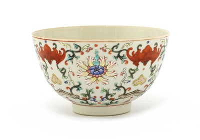 Lot 405 - A Chinese famille rose bowl