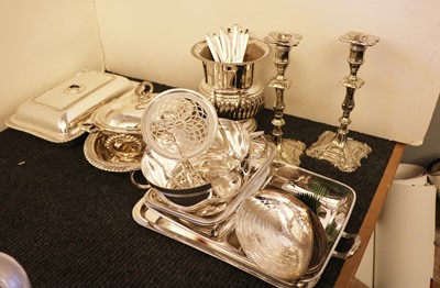 Lot 44 - Silver plated items