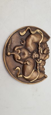 Lot 75 - A bronze medallion