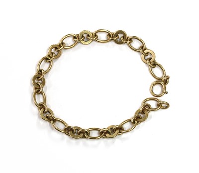 Lot 210 - A 9ct gold bracelet