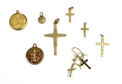 Lot 361 - Four 9ct gold cross pendants