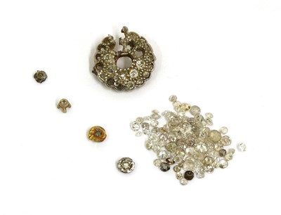 Lot 1401 - A quantity of unmounted mixed cut melee diamonds