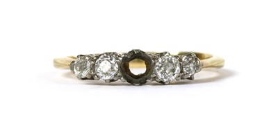 Lot 106 - A gold diamond ring