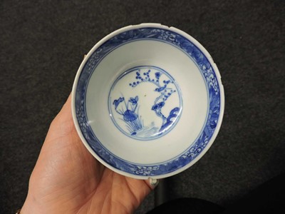 Lot 105 - A collection of Chinese blue and white