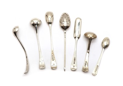 Lot 27 - A small collection of Old English pattern antique silver items of flatware