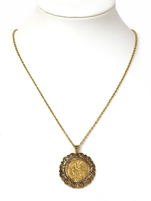 Lot 182 - An Edward VII half sovereign pendant