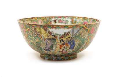 Lot 198 - A Chinese famille rose porcelain bowl