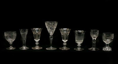 Lot 224 - A collection of glass tableware