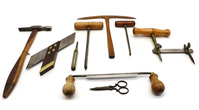 Lot 148 - A collection of tools
