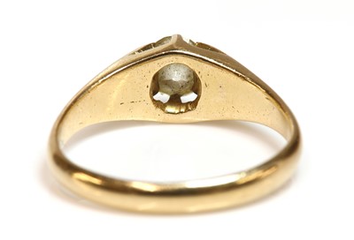 Lot 108 - A gentlemen's single stone diamond ring