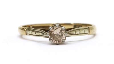 Lot 101 - A gold single stone diamond ring