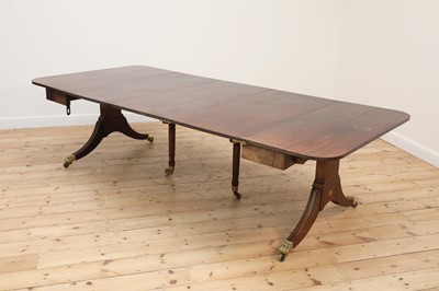 Lot 211 - A Regency mahogany 'Edwards Patent' dining table