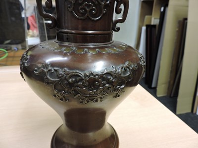 Lot 166 - A pair of Japanese bronze vases